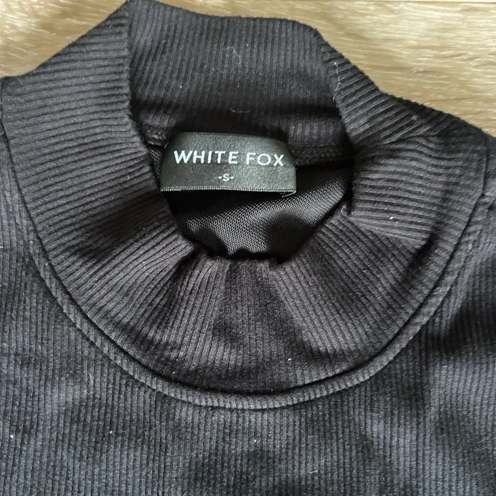 White Fox Black Cutout Open Back Mini Dress Size S - Picture 5 of 7